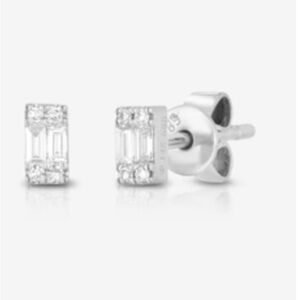 Ring Concierge Mini Emerald Illusion stud earrings